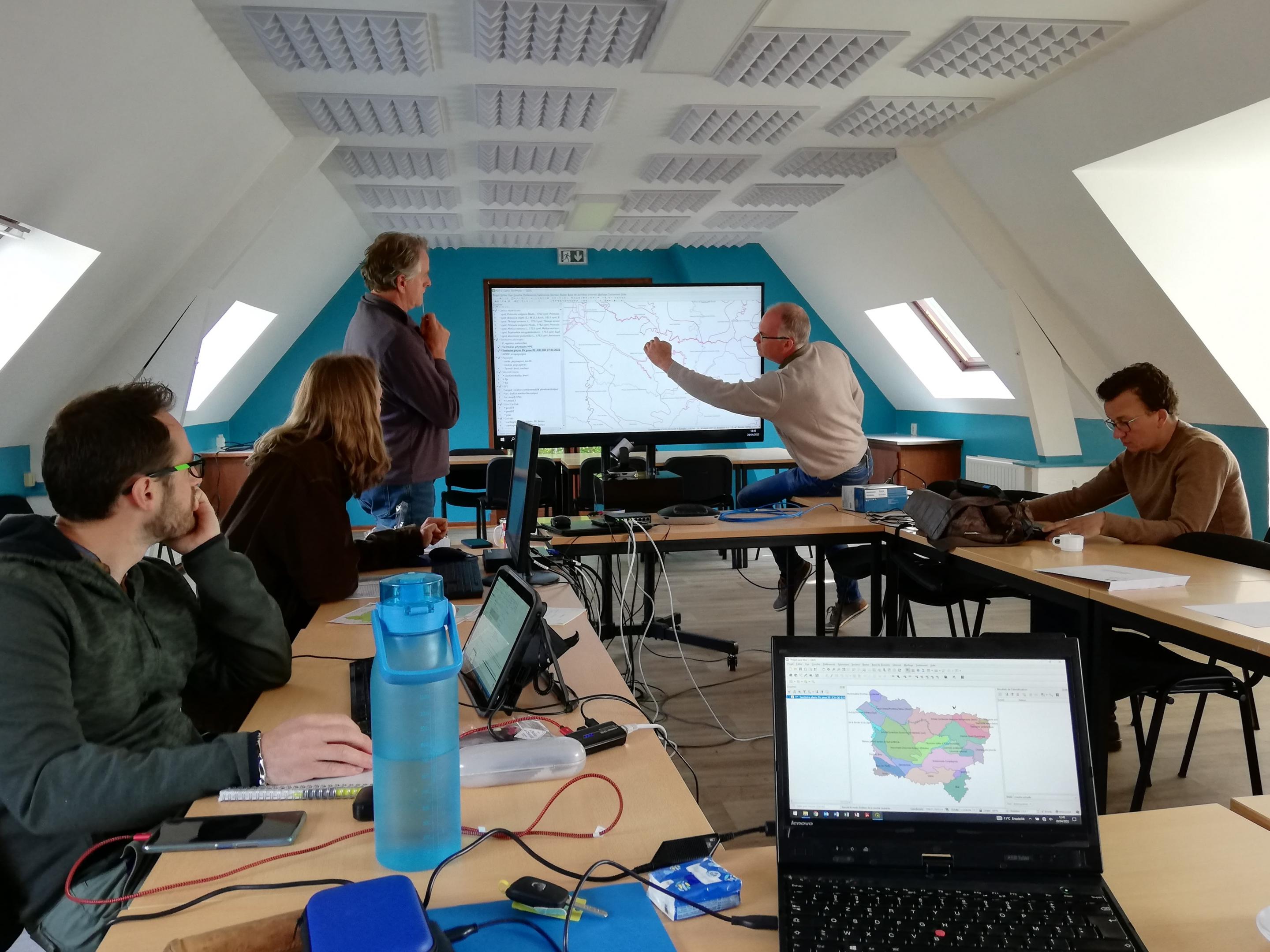 Travail en cours : la délimitation des territoires phytogéographiques des Hauts-de-France