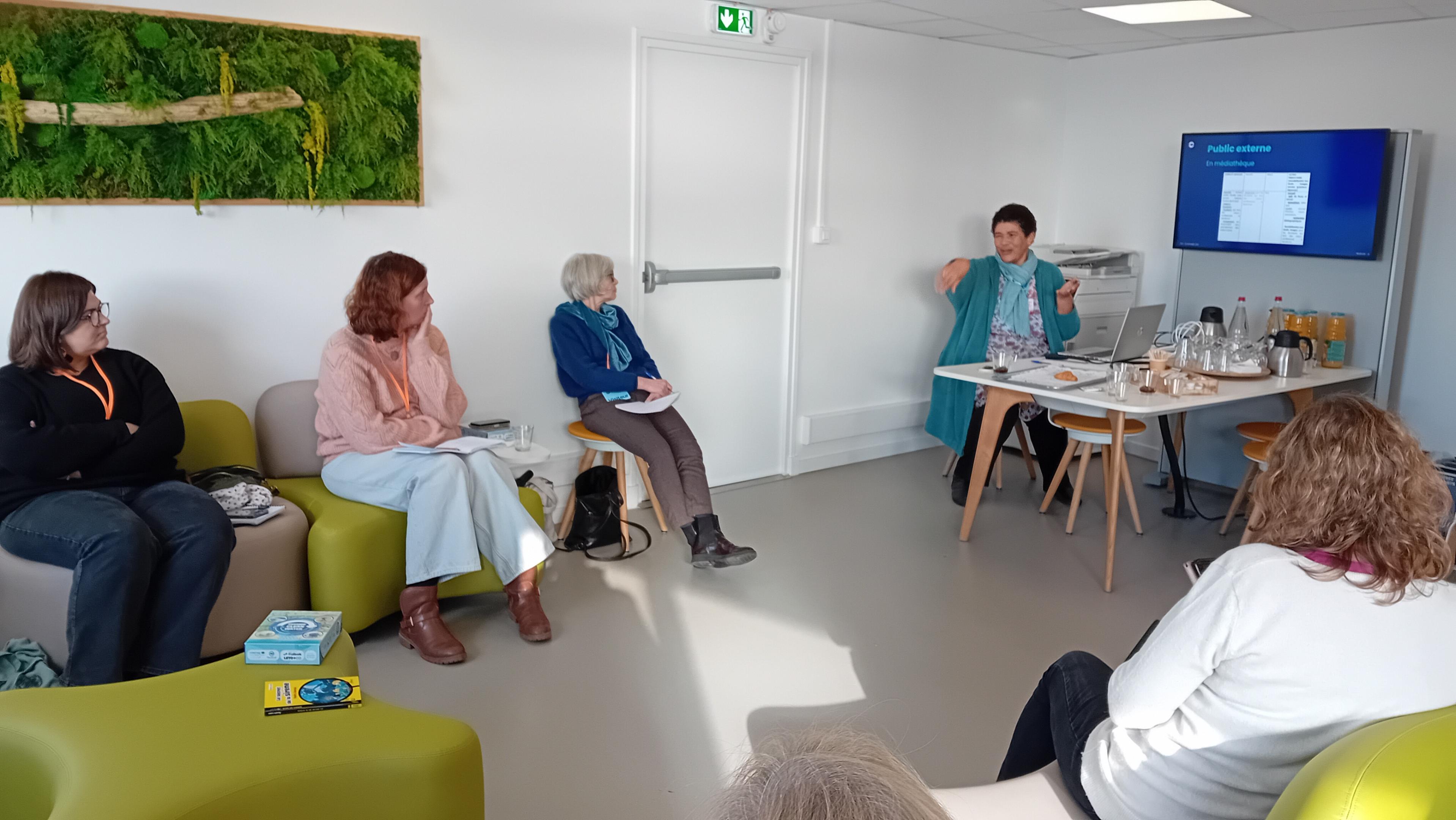 Visite inspirante au centre de documentation de Nausicaá