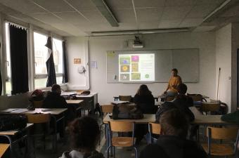 Sensibiliser les futurs agriculteurs, horticulteurs, aménageurs du paysage aux fleurs des champs (messicoles)